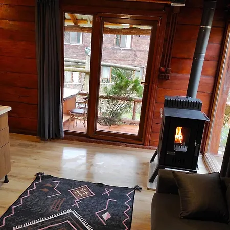 克雷山林小屋 Ulus