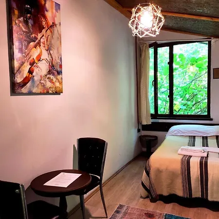 克雷山林小屋 山林小屋