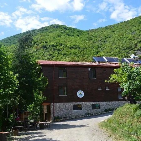 克雷山林小屋 Ulus